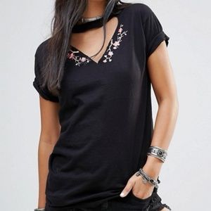 Milk It Vintage Embroidered V-Neck Choker Tee